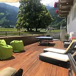 Olympia Apartment *