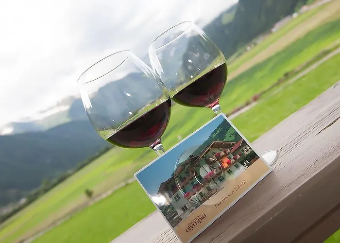 Olympia Апартаменти *